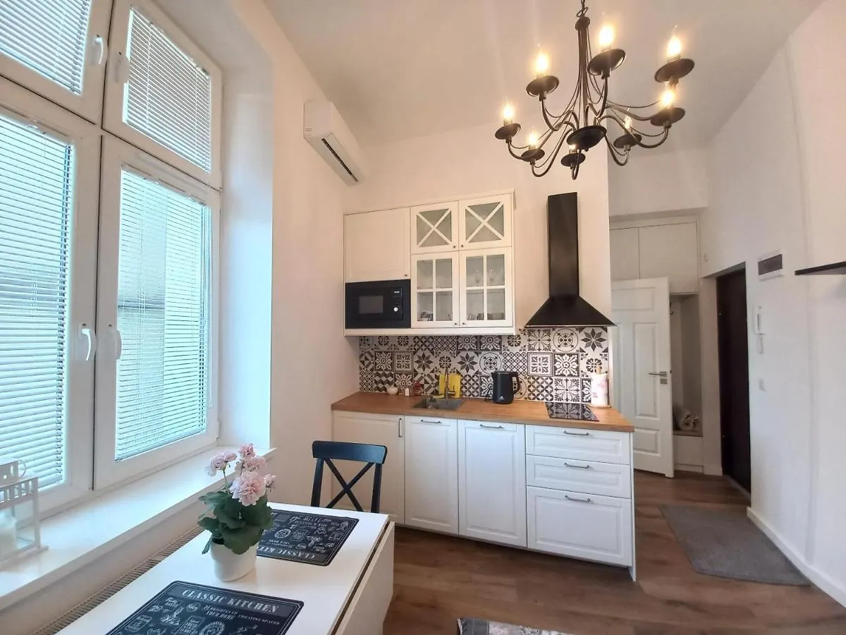 Jewish Quarter - Old Town Apartments Краков